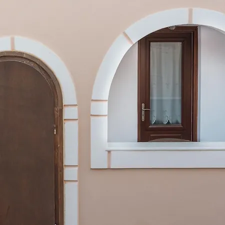 Apartment Thymianos *