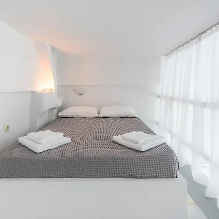 Apartment Thymianos